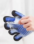 Pet Deshedding Glove – Cat & Dog Grooming